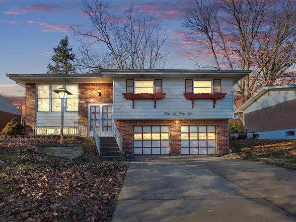 3648 Reavis Barracks Rd, Saint Louis, MO 63125