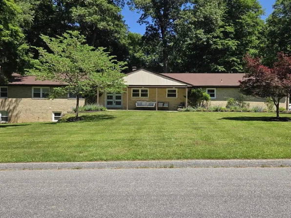115 Swanhill Ct, Baltimore, MD 21208