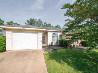 1817 Cumbaa Ct, Columbus, GA 31907