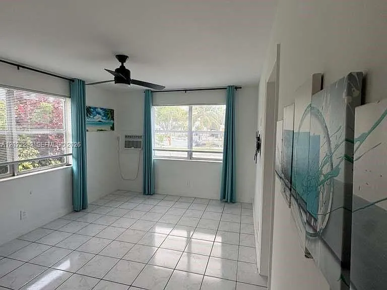 3210 Canal Dr #5 — Photo 8