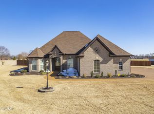 724 Blackmon St, Medina, TN 38355