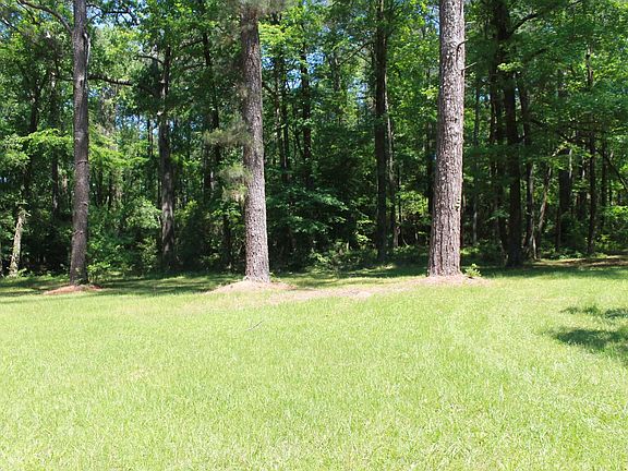 5th image of 3472 Mount Holly Rd