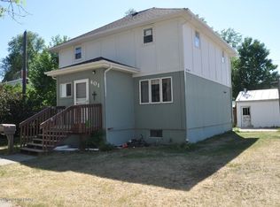 401 3rd Ave W, Lemmon, SD 57638