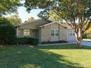 1424 Meadowcrest Dr, Plano, TX 75075
