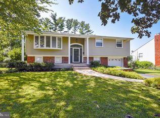 2107 Triandos Dr, Lutherville Timonium, MD 21093