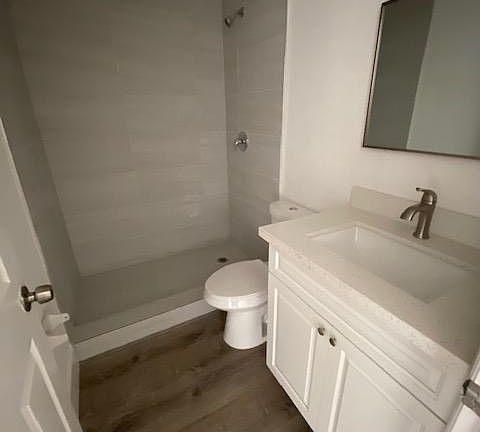 5th image of 1311 SE 31st Ct Unit 205