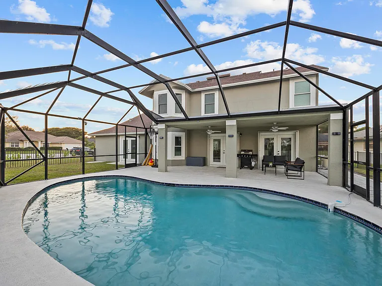 2400 Seaford Dr — Photo 38