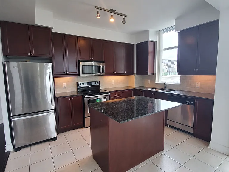 10 Bloorview Pl N #1608 — Photo 11