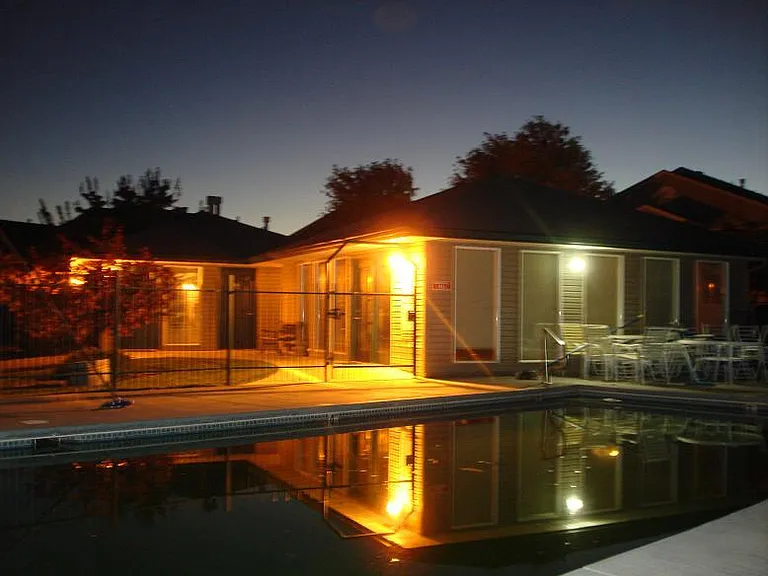 532 Caribou Dr — Photo 7