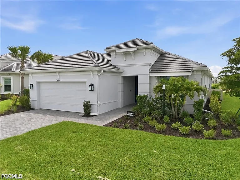 26801 Victoria Pl — Photo 42