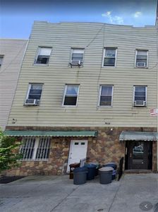 278 Devoe St, Brooklyn, NY, 11211