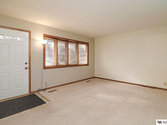 5th image of 7240 Garland St