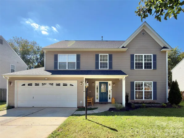 126 Rusty Nail Dr, Mooresville, NC 28115