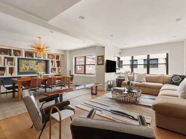 11 East 87th Street image 1 of 15