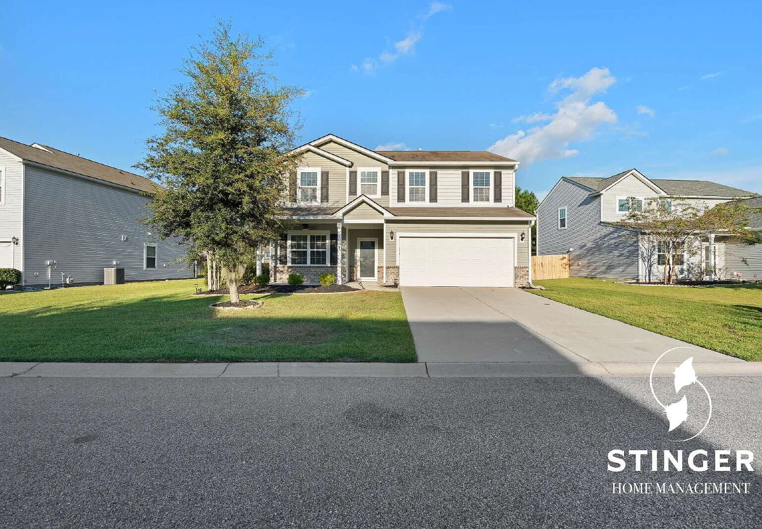 4 Bed / 2.5 Bath Home For Rent in Shadow Moss Community! — Photo 1