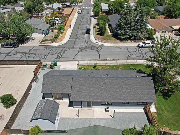 5th image of 1302 Siskiyou Dr