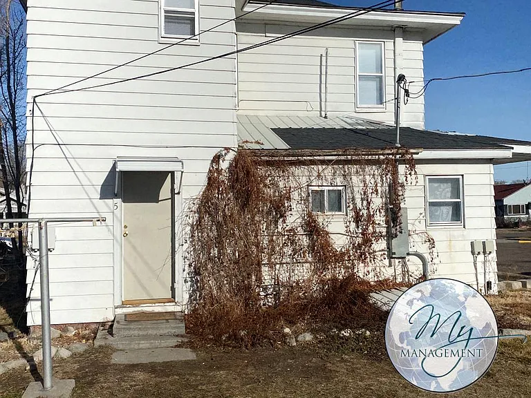 329 5th Ave N #5 — Photo 9