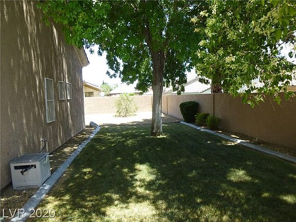 3rd image of 5613 Tropical Toucan Ave