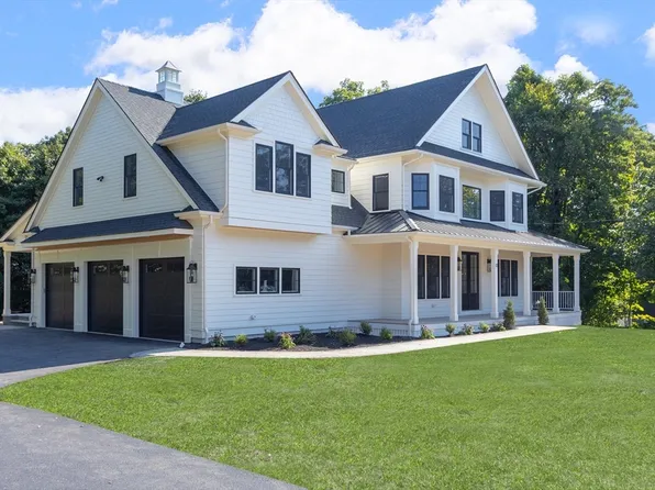 13 Jameson St, Natick, MA 01760