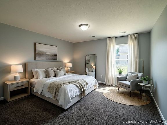 5th image of 202 E Walnut Street