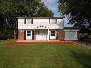 1818 N Bluewater Ct, Indianapolis, IN 46229