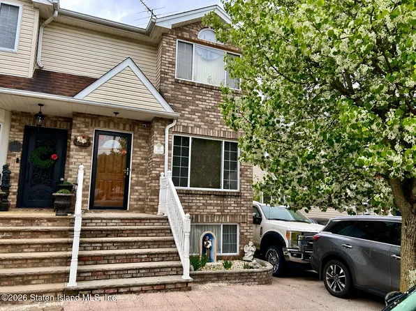 40 Seguine Loop, Staten Island, NY 10309
