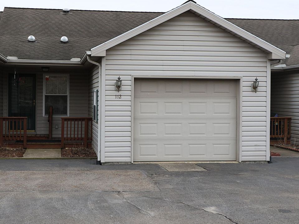 1st image of 112 W Hamtramck St