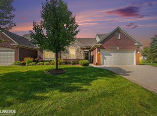 52843 Sable Dr, Macomb, MI 48042