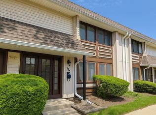 5567 Court F #5567, Hanover Park, IL 60133