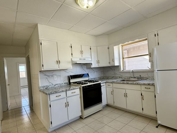 125 Clark Pl Floor 2