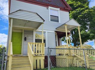 1555 N 34th St, Milwaukee, WI 53208