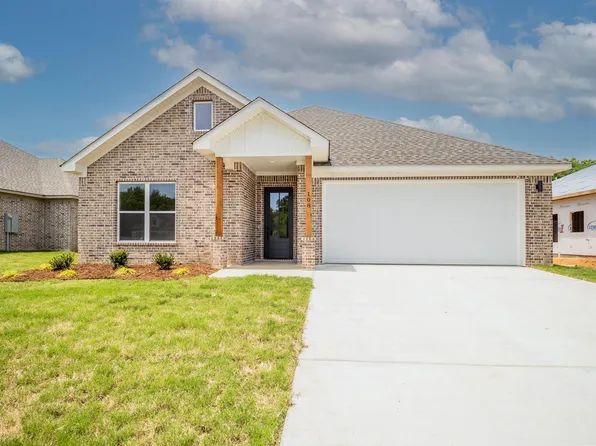 108 Fitzgerald Dr, Benton, AR 72015