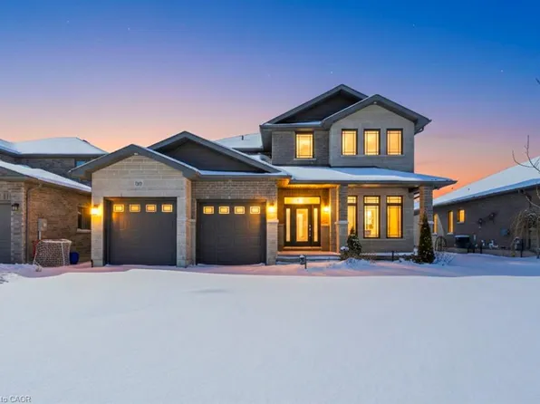 158 Cherrywood Pkwy, Greater Napanee, ON K7R 0E2