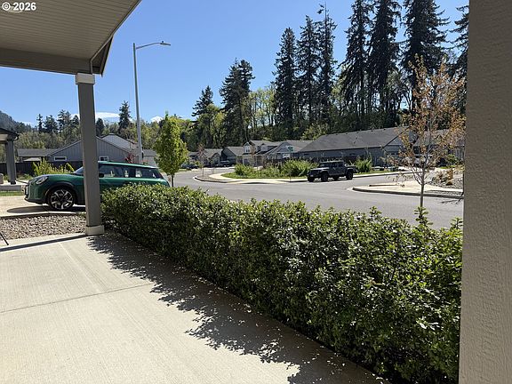 3rd image of 5298 Squirrel St