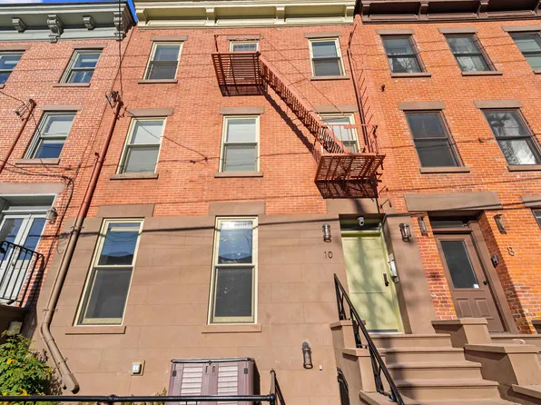 10 Bright Street image 1 of 50