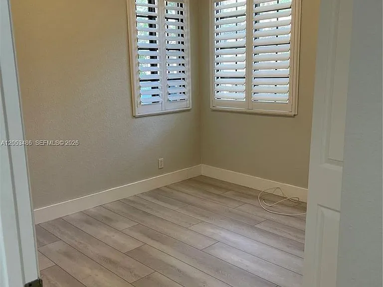 2727 Center Court Dr — Photo 6