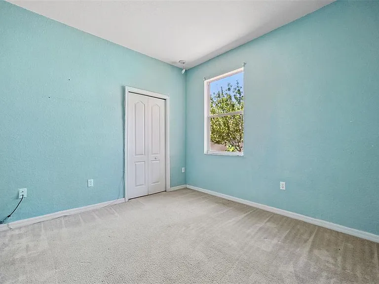 7055 Heatherbrook Dr — Photo 20