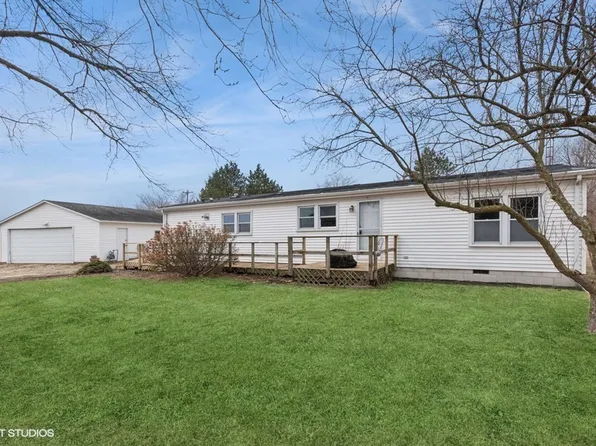 401 S East St, Essex, IL 60935