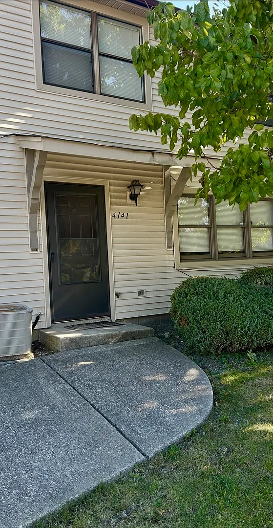 4141 191st Ct photo 1