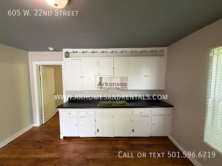 605 W 22nd St — Photo 4