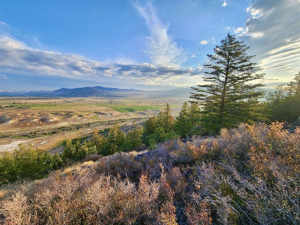 1st image of 59000 Little Bitterroot Rd