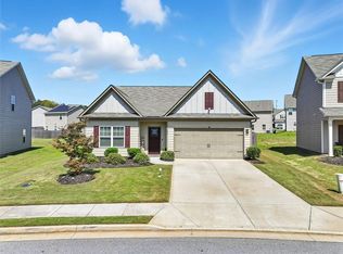 803 Walnut Creek Cir, Pendergrass, GA 30567