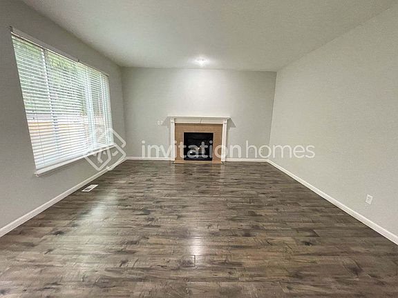 3rd image of 18811 87th Avenue Ct E