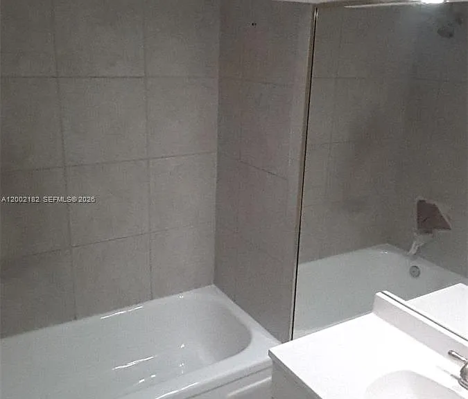 2750 NE 183rd St #1504 — Photo 15