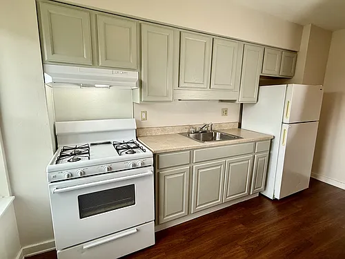 4th street apartments - Midland - 22 Photo 1