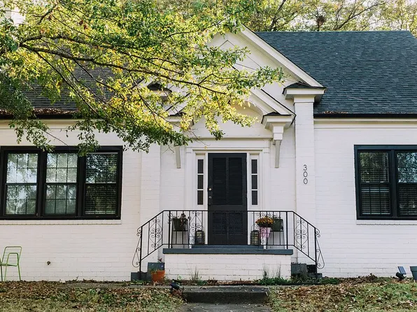 300 Crescent Ave, Jackson, TN 38301
