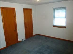 2nd image of 215 N Arjem St