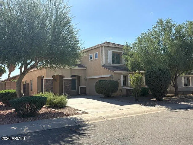 4 bed, 3.0 bath, 2595 sqft, $1,750 — Photo 1