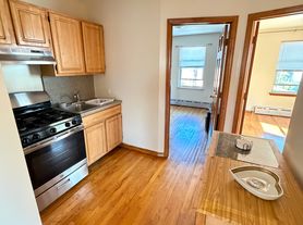 2820 21st Ave, Astoria, NY