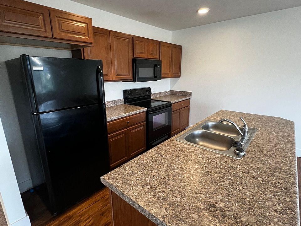 1964 Headwaters Dr F, Traverse City, MI 49686 Zillow